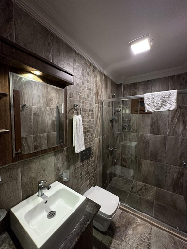 Bathroom 3, Dolphin Apart & Hotel, Ortaca