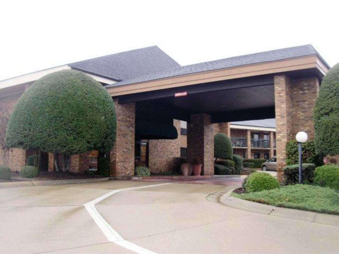 Exterior & Views 2, Quality Inn & Suites Searcy I-57, White