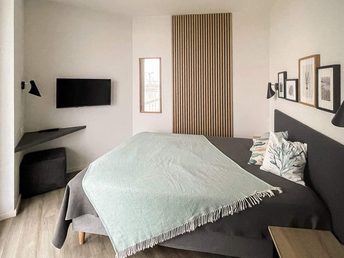 Bedroom, Apartment mit Ostseeblick-Sandpieper, Plön