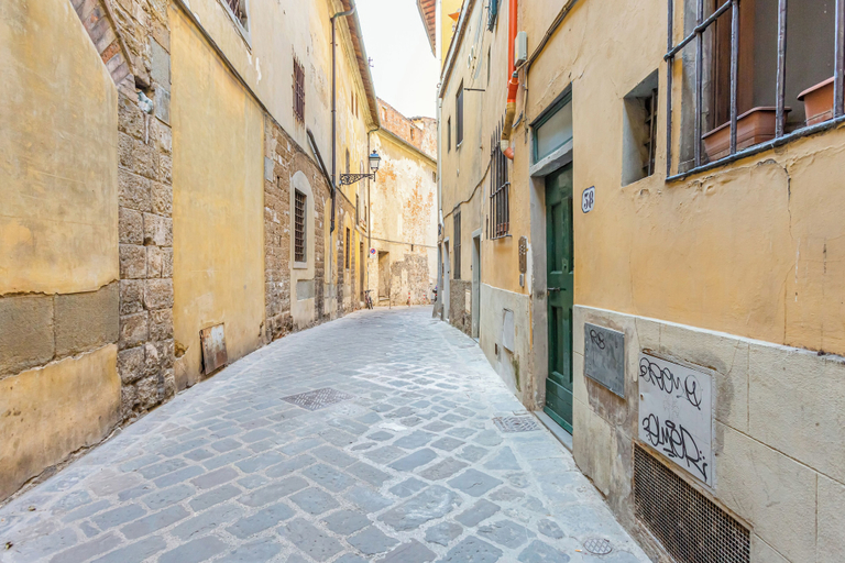 Front of property, GuestHost - San Giorgio Tiny Gem, Florence