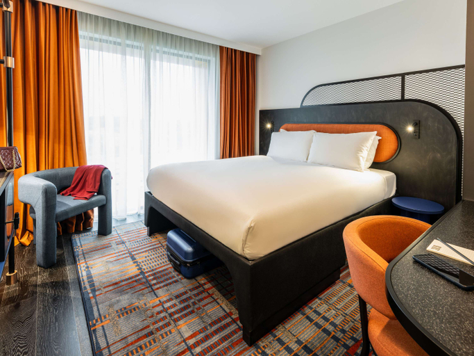 Bedroom 2, TRIBE Manchester Airport, Manchester