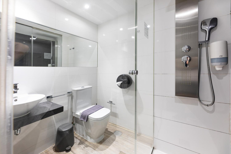 Bathroom 5, Bristol Sunset Beach Apartsuites - Lifestyle & Gastronomy, Las Palmas