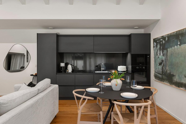 5, The Golden loft by Aura Luxury Collection, Como