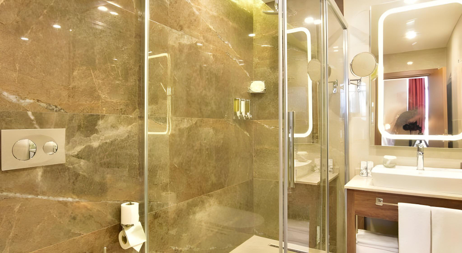 Bathroom 5, Vespia Hotel, Beylikduzu