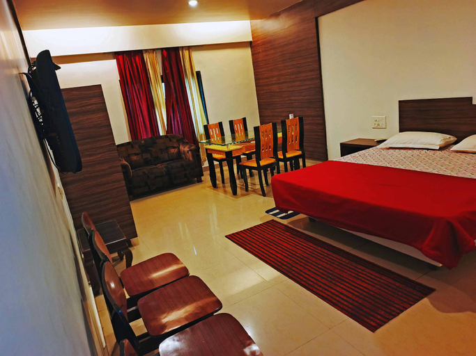 Bedroom 3, Hotel Nandini Deluxe Lodge, Davanagere