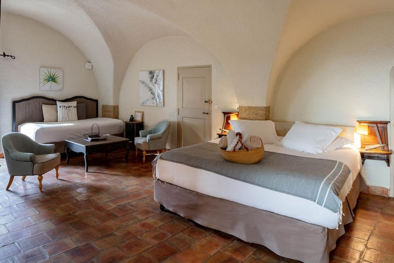 Bedroom 3, Abbaye de Sainte Croix Hotel, Bouches-du-Rhône