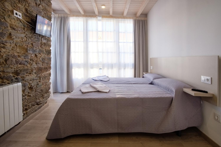 Bedroom 2, Pension Domus Gallery, A Coruña
