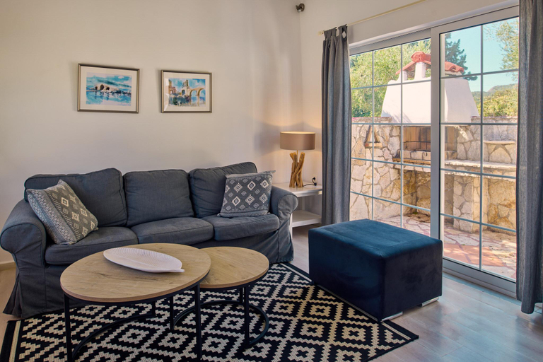 4, Villa Ourania Periyali, Ionian Islands