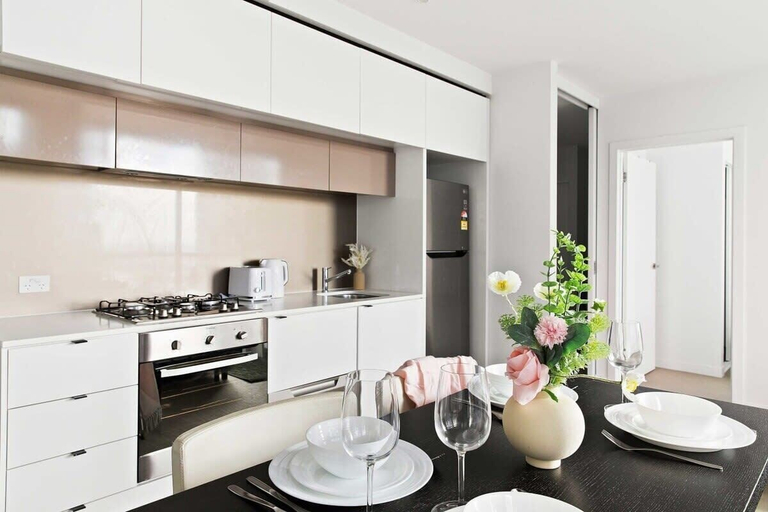 Interior 3, Modern 2BR Apt Next to Victoria Market, City Views, Melbourne