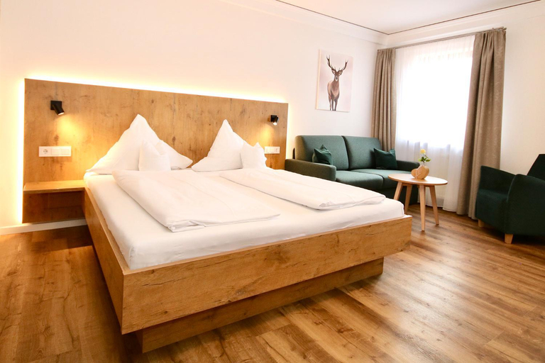 Bedroom 2, Hotel-Restaurant Hirsch, Ortenaukreis