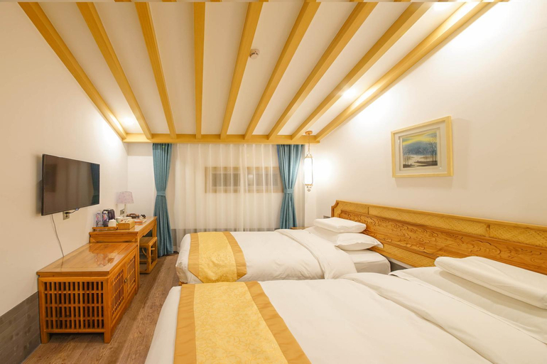 Bedroom 4, Pi Pa Hotel, Datong