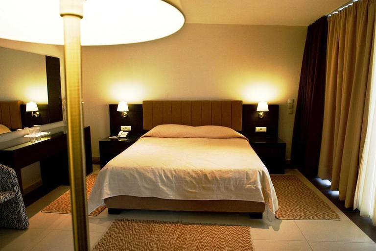 Bedroom 3, Apollon Hotel, Peloponnese