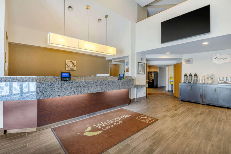 Public Area 2, Sleep Inn near Great Lakes Naval Base, Lake