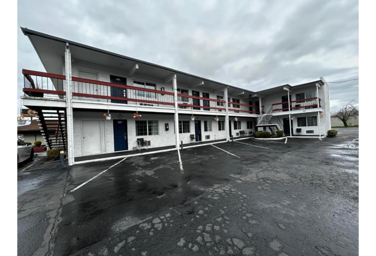 Exterior & Views 2, Travelers Inn By Oyo Longview Kelso, Cowlitz