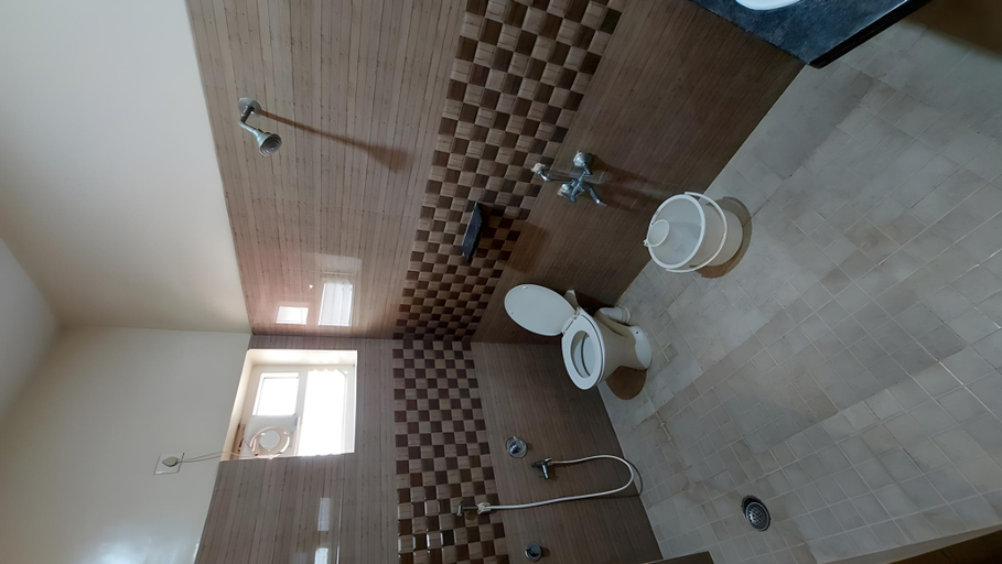 Bathroom 4, Sri Kamadhenu Residency, Coimbatore