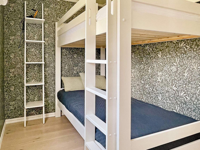 Bedroom 2, Luxury Holiday Home Near Alvaret, Mörbylånga