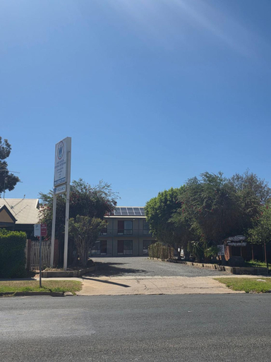 Exterior & Views 2, Wentworth Central Motor Inn, Wentworth