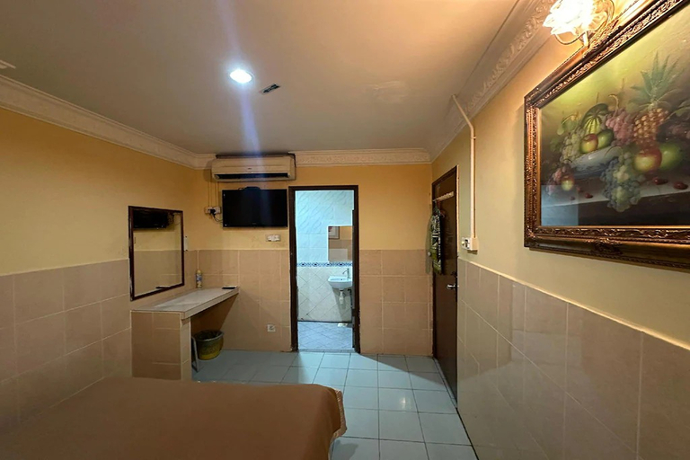 Bedroom 3, 98 Inn (BilikXpert) @ Chow Kit, Kuala Lumpur