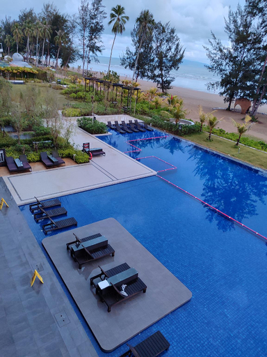 Sport & Beauty 2, Roxy Beach Apartment, Lundu