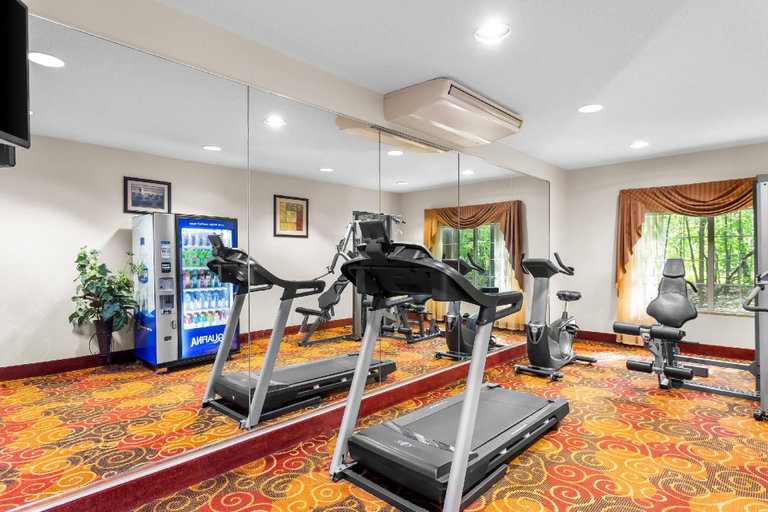 Others 4, Quality Inn Near Interstate I94, Berrien