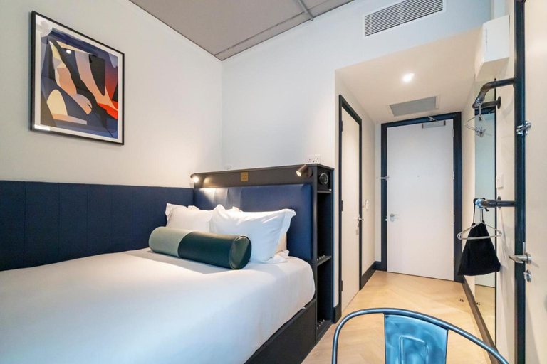 Bedroom 3, Manousos City Hotel, South Aegean