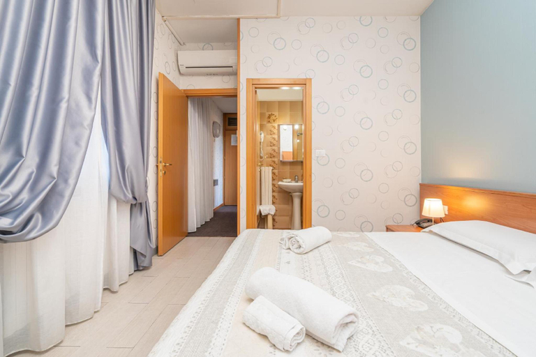 Bedroom 3, Hotel del Real Orto Botanico, Napoli