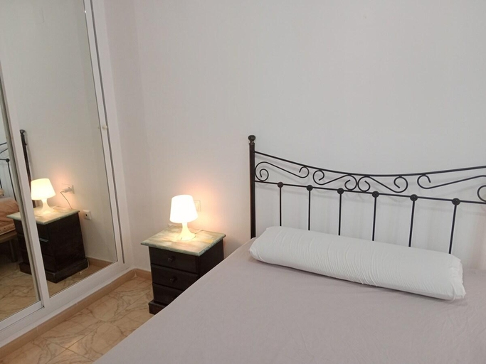 Bedroom 2, BRISA Apartment, La Carihuela Playa Torremolinos, Málaga