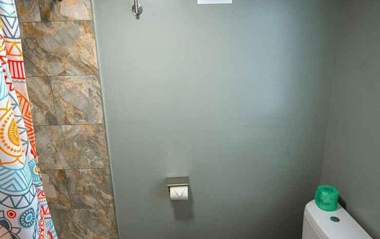 Bathroom 3, City Line Hotel, Philadelphia