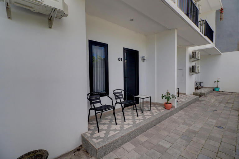Public Area 2, OYO Life 92854 The Danari House, Denpasar