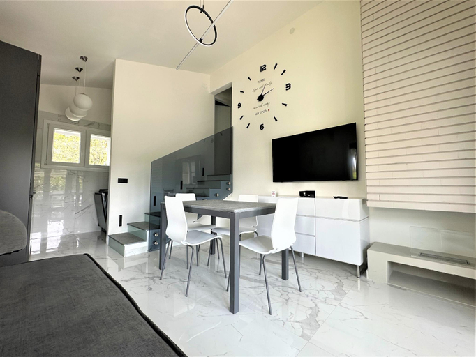 2, Quiet villa with private garden and BBQ, Venezia