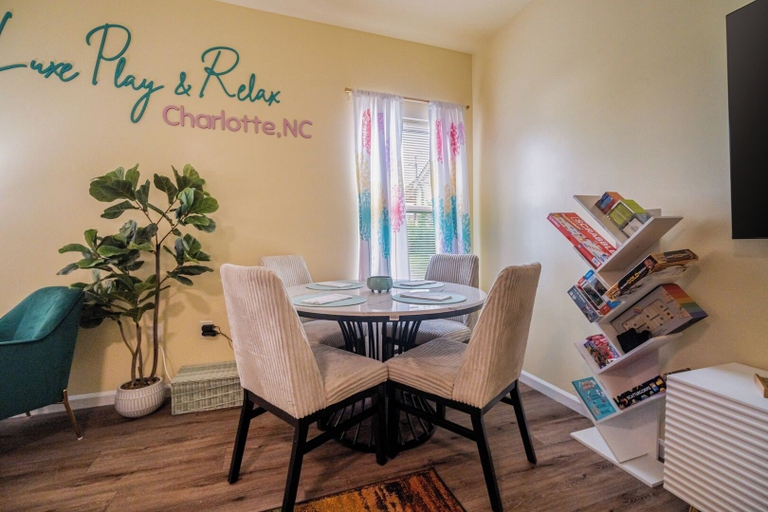 Floor plan 2, 3BR Getaway Hot Tub, Games & Family Fun, Mecklenburg