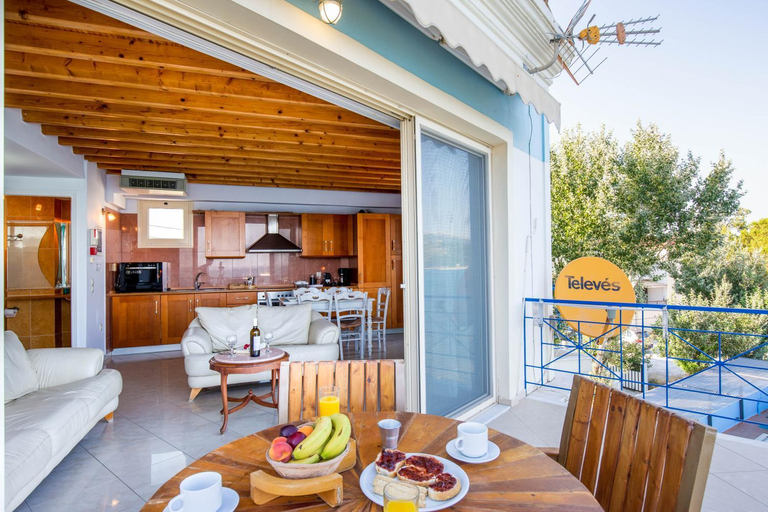 Facilities 4, Salty Breeze Beachfront Apartment, Ionian Islands