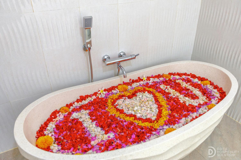 Bathroom 5, Kaylas Hill Resort, Klungkung