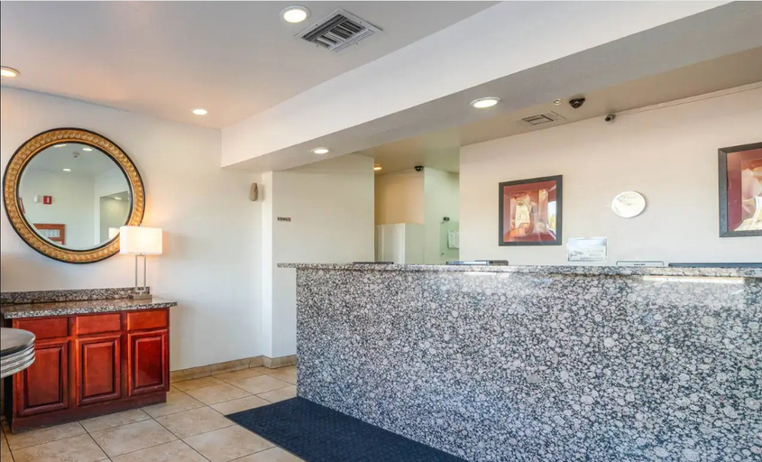 Public Area 2, Rodeway Inn Phoenix, Maricopa