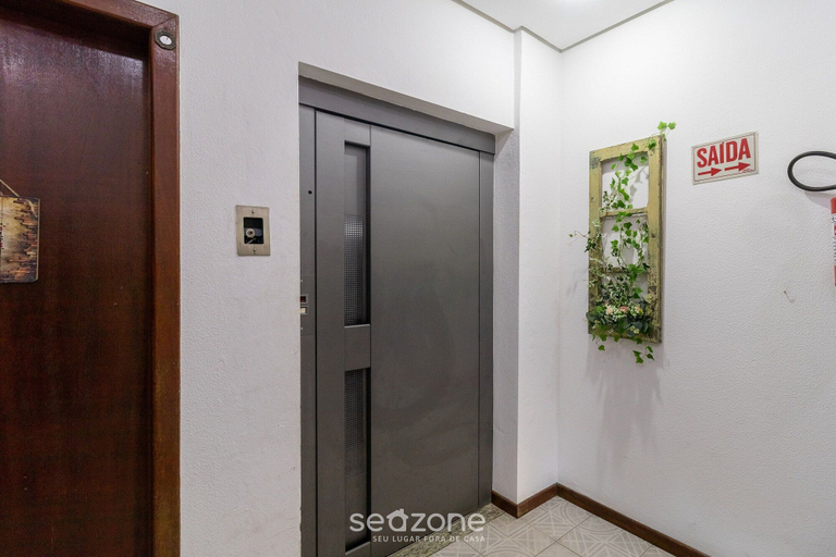Interior, Sea View Apt 240m From the Beach in Jurere Ido207, Florianopolis