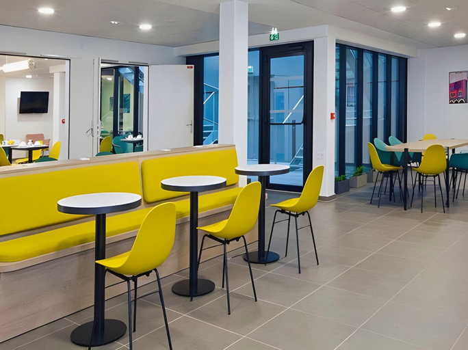 Food & Drinks 5, Sejours & Affaires Paris Bagnolet, Seine-Saint-Denis