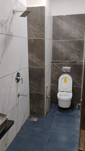 Bathroom 4, BELLA STAYS, Indore