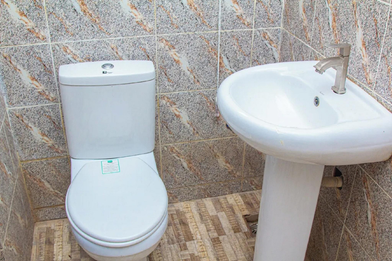 Bathroom 4, THE BLEVICK SUITES AND APARTMENTS, AbujaMun