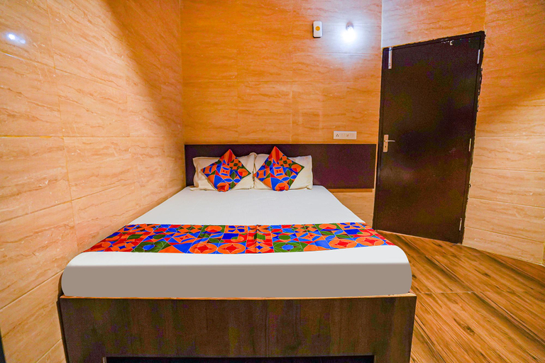 Bedroom 3, FabExpress Arunachala Guest House, Chennai