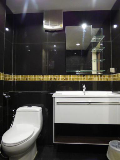 Bathroom 3, Samui Beach Resort, Ko Samui