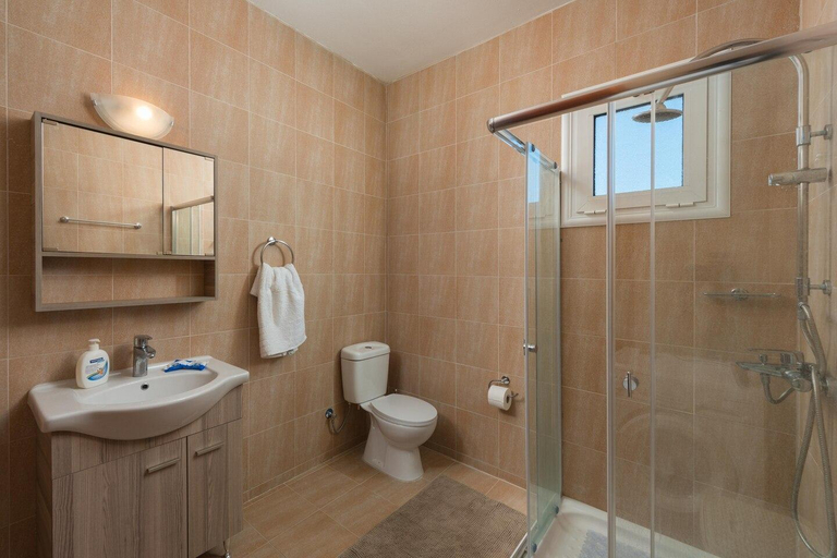 Bathroom 4, Gennadi Serenity House -beachfront villa with pool, South Aegean