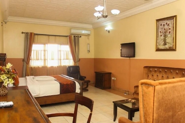 Bedroom 2, Everyday Check-Inn, Obio/Akp