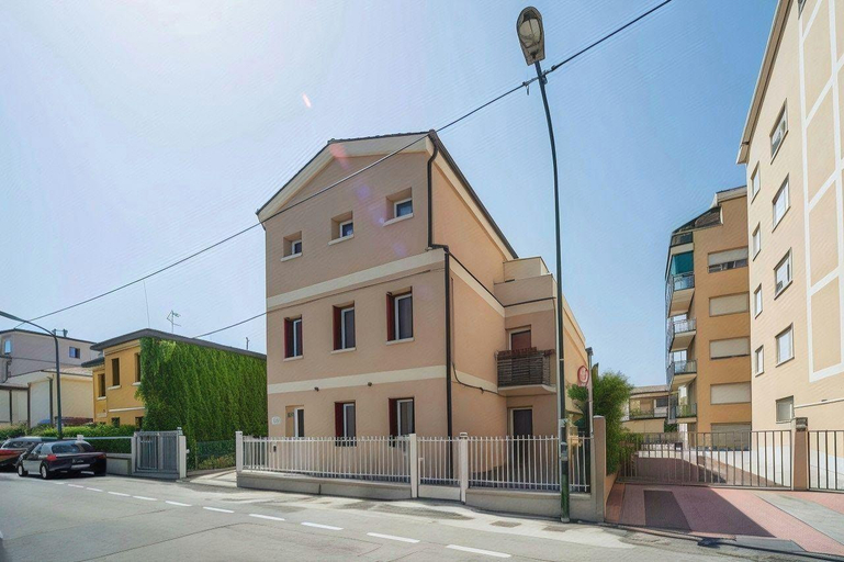 Exterior & Views 2, Hotel Duca d'Aosta, Treviso