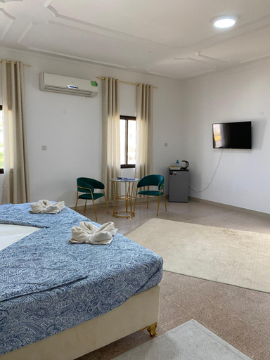 Bedroom 2, Arabian NIghts Nook, Muttrah