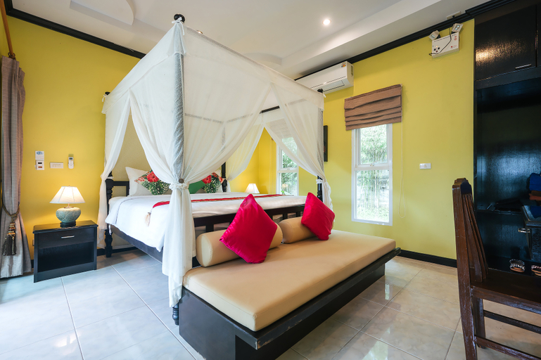 Bedroom 4, Thai Modern Resort & Spa "Newly Renovated", Phuket Island