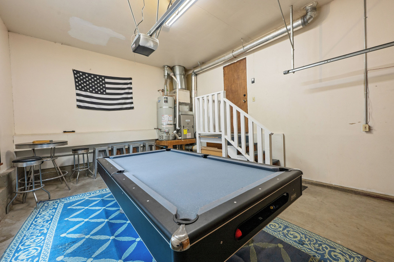Billiards, Bear Woods 3BR Retreat, San Bernardino