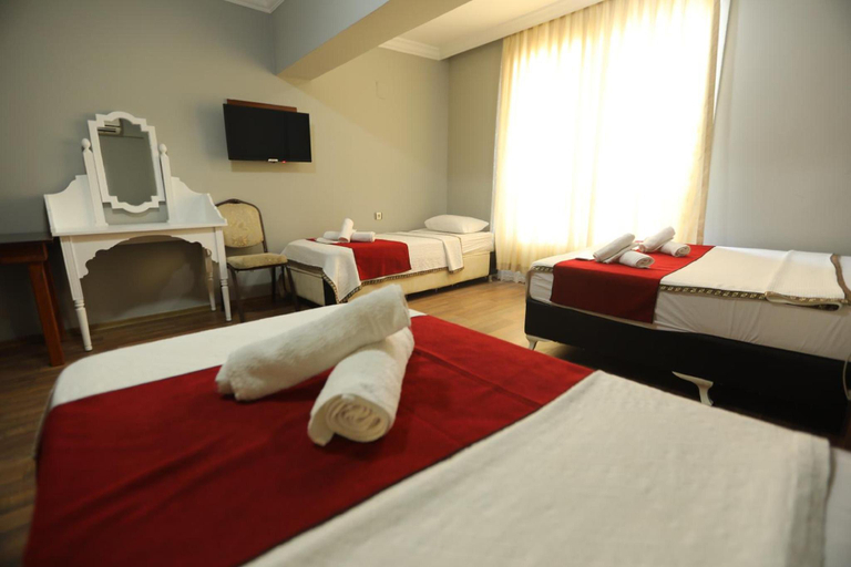 Bedroom 3, BALSENLER HOTEL, Anamur