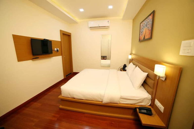 Bedroom 5, Banyan hotel and restro, Hisar