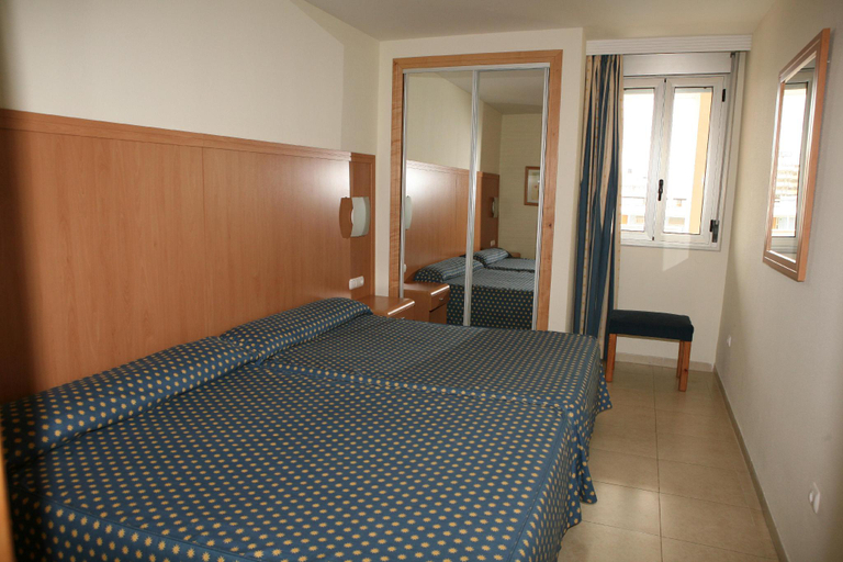 Bedroom 3, Neptuno, Almería
