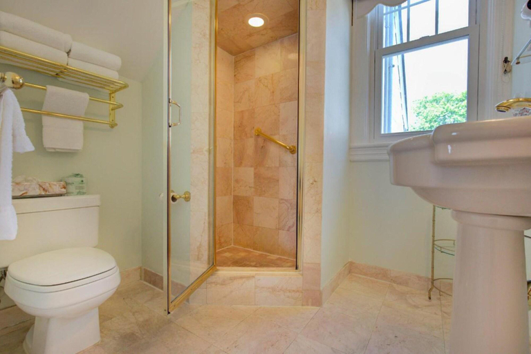 Bathroom 4, The Hewitt Wellington, Monmouth